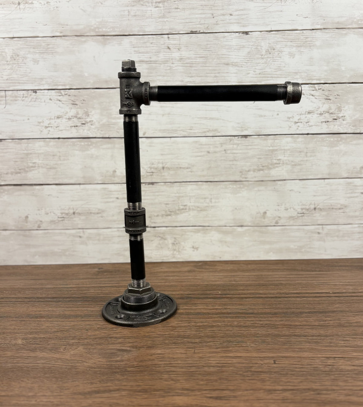 Black Iron Pipe Freestanding Hand Towel Holder